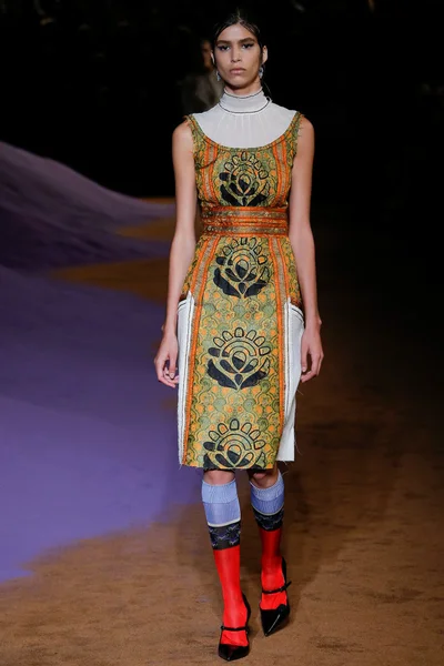 Look 41